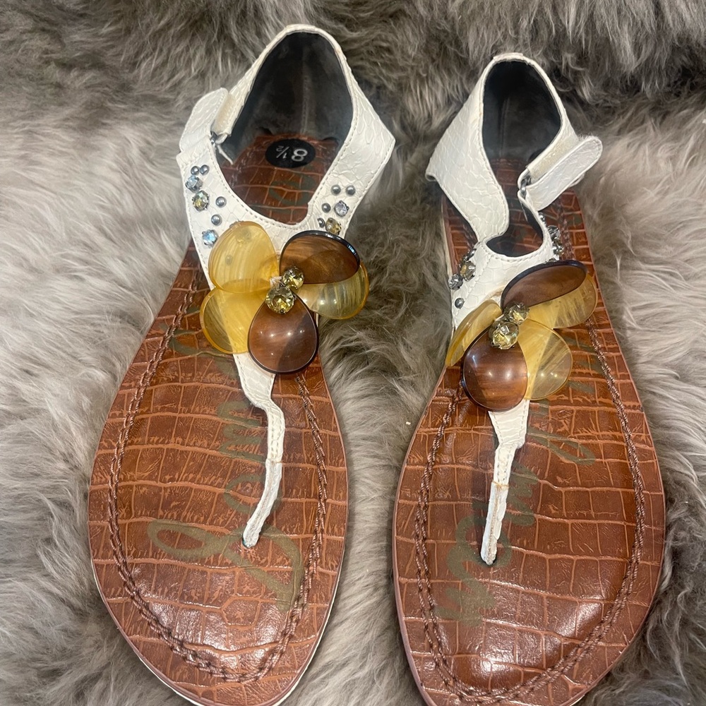 White and Brown Women's Sandals with Floral Accent